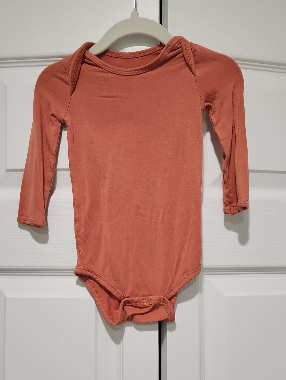 Kyte BABY Bodysuit & Pants | 6-12 - Picture 2 of 6